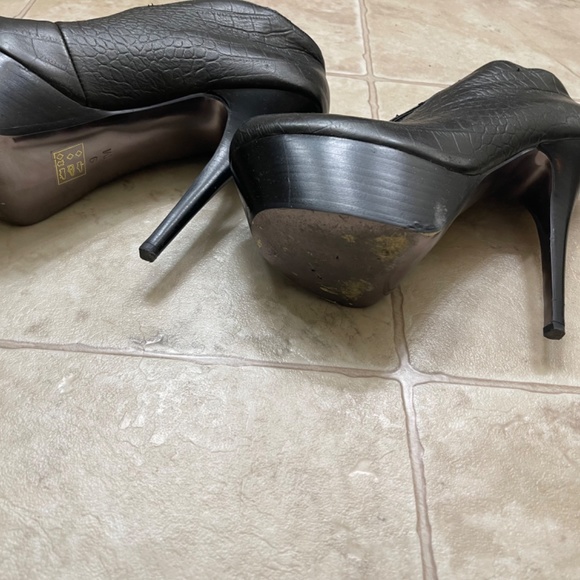 Bebe Platform Booties - Picture 4 of 4